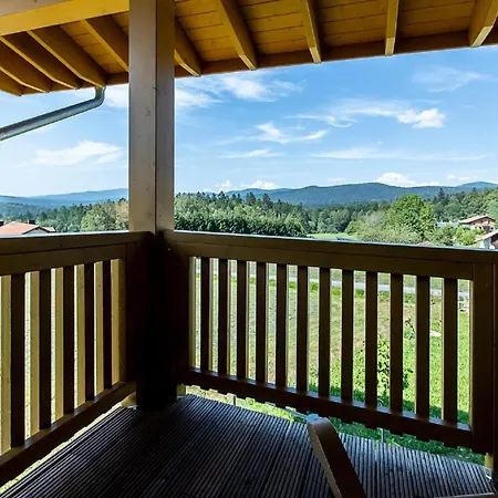 Blockhaus Am Baumwipfelpfad Apartmán *